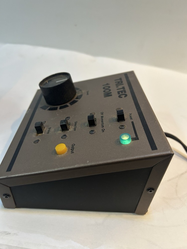 Tri Tec 100S Hobby Train Transformer Power Supply HO Scale