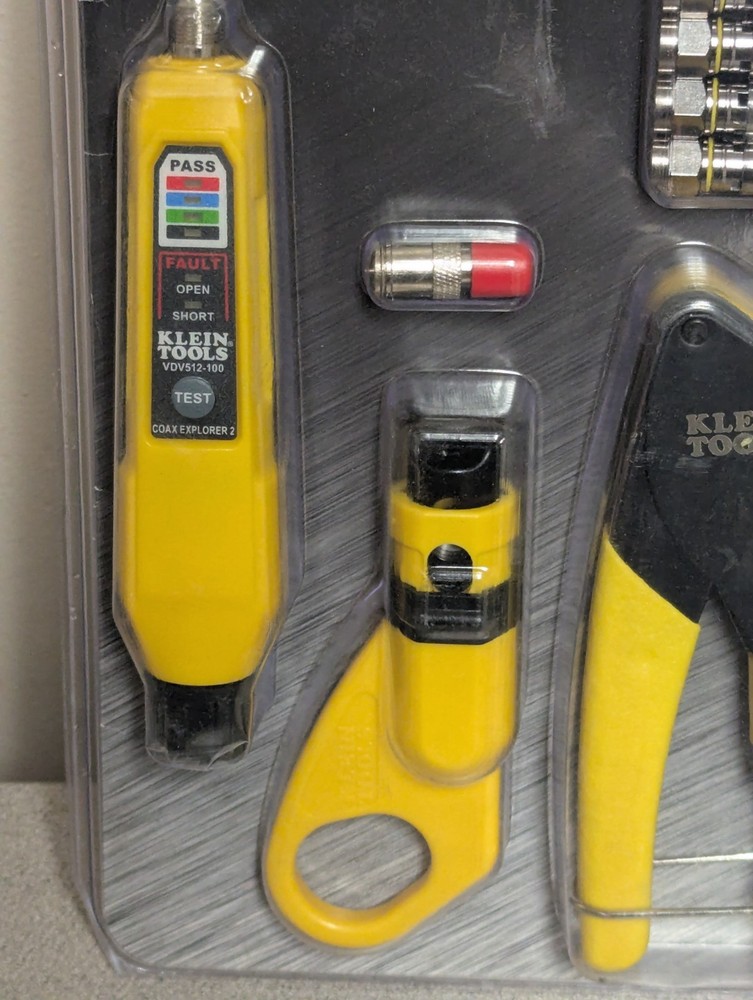 Klein Tools VDV002-818 Coax Cable Installation & Test Kit