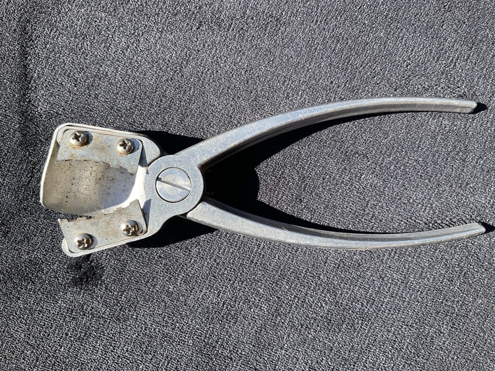 Vintage Texan Nut Sheller With Box