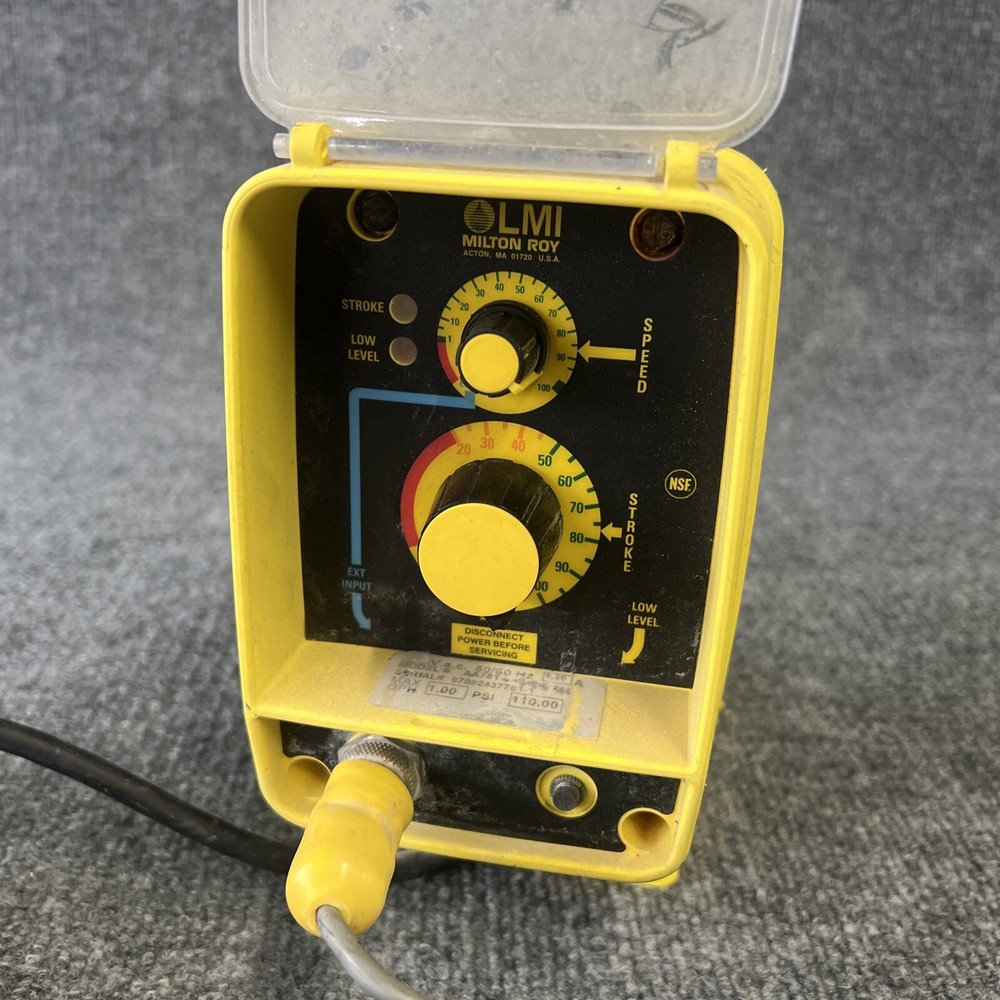 LMI Milton Roy AA751 120Vac Metering Pump W/Attached Programmable Divider Used