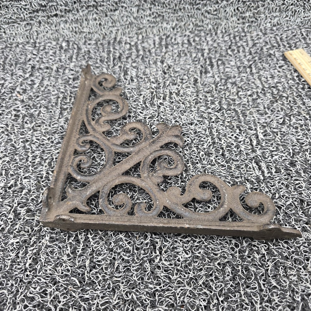 Vintage 8" Shelve Bracket