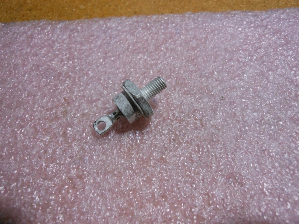 UNITRODE RECTIFIER PART # UES805HR2 NO HARDWARE WITH PART