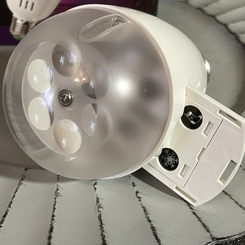 BYTECH Projection LED Bulb With 4 Slides