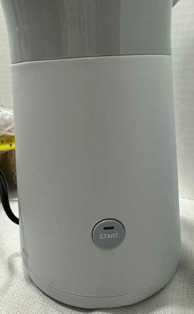 New/Open Box Mr. Coffee Single Serve Iced Coffeemaker, White