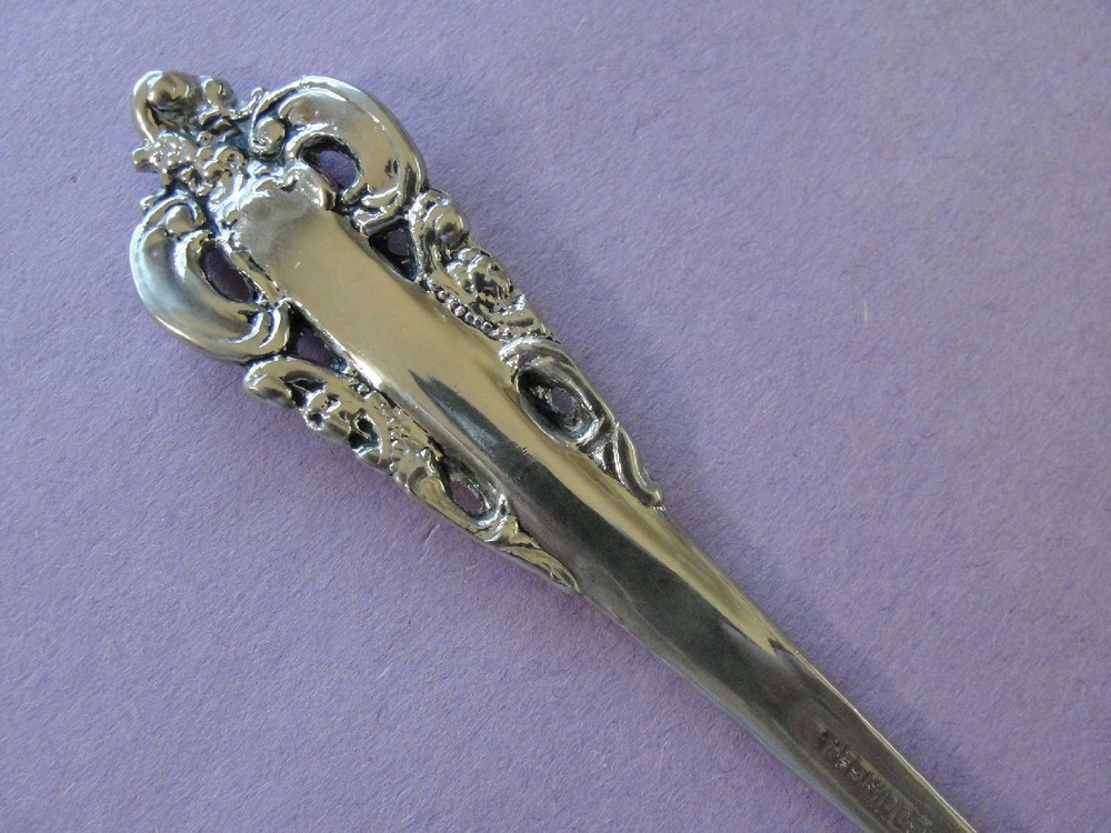 Godinger SilverPlate Co Baroque Pattern Teaspoon