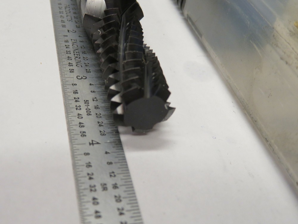 1"-8 .620" Cut Dia 5 Flute Helical Thread Mill, Coated