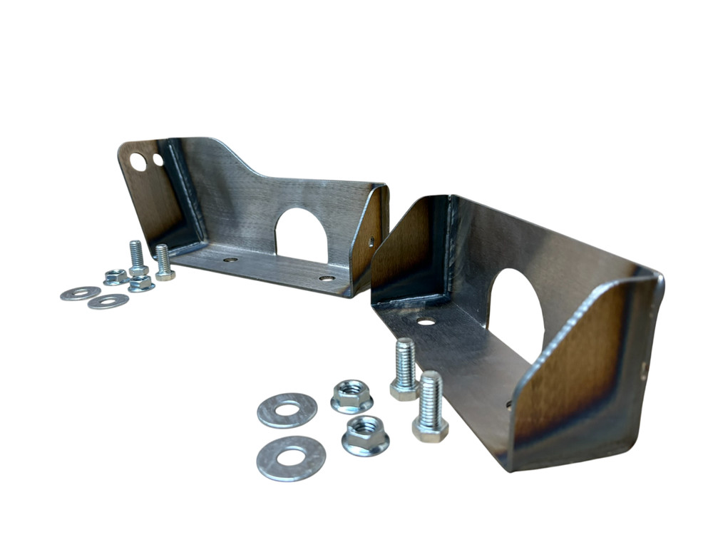 Chevy Silverado / Sierra 2500HD Front Leaf Spring Hanger Support Bracket 01-10