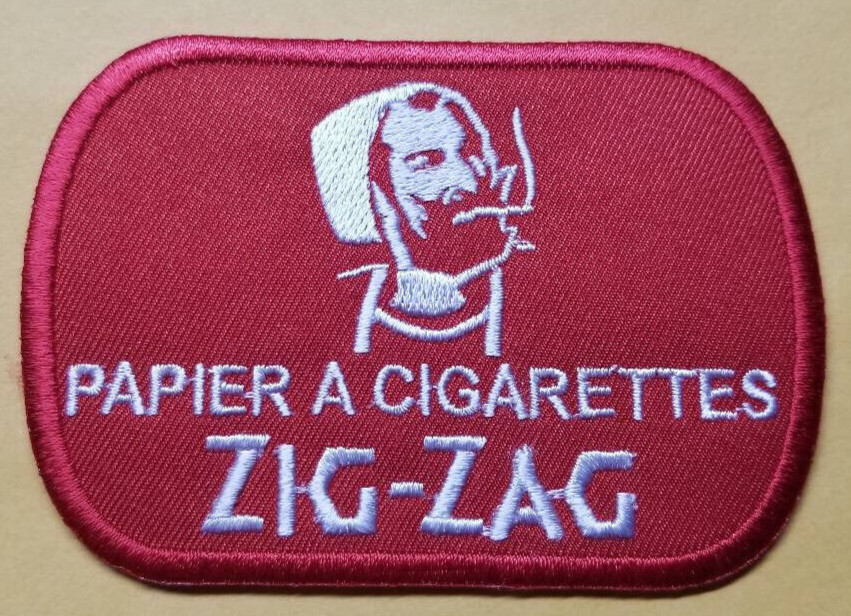 ZIG-ZAG Papier A Cigarettes rolling papers Marijuana 420 Patch approx 2.5x3.5"