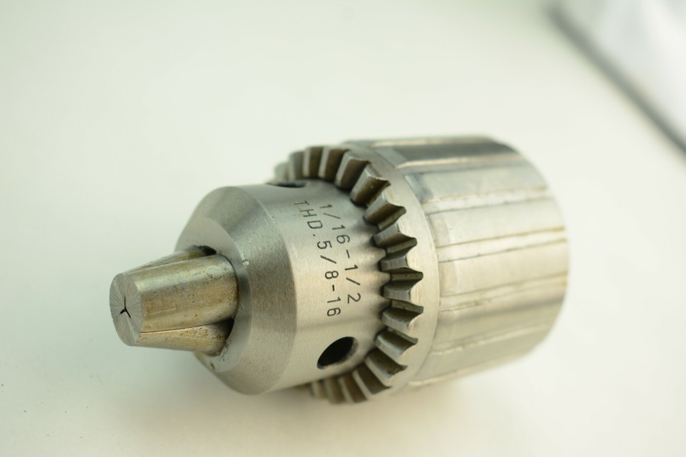 Rohm Key Type Drill Chuck 5/8"-16 NC Thread, 1/16" - 1/2" Clamping range THD