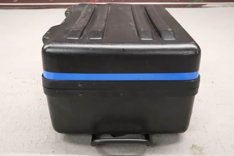 Parker Hard Rolling Case