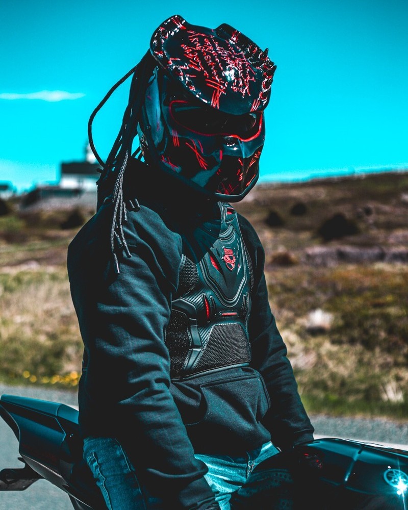 TOP PREDATOR MOTORCYCLE HELMET FIRE STYLE (DOT & ECE CERTIFIED)