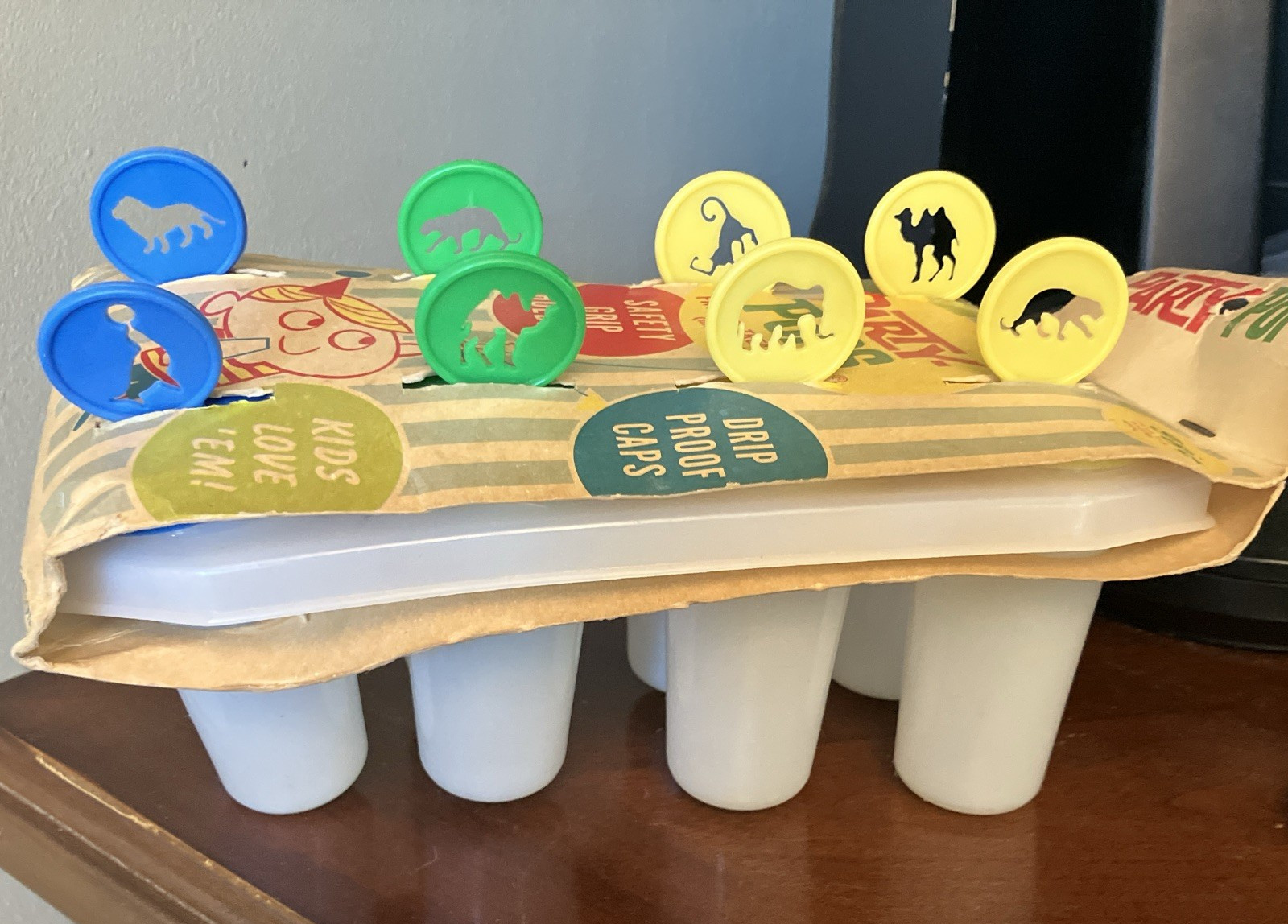 Vintage 1966 Flambeau Party Pops Popsicle Maker Orig Packaging-Circus Animals