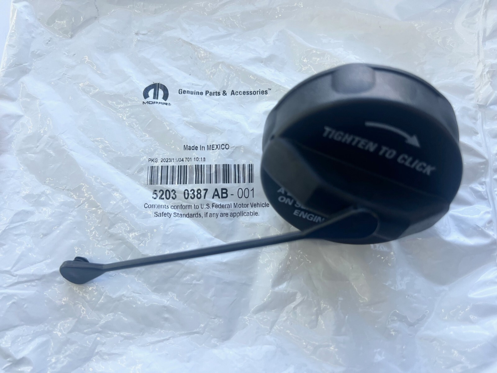 MOPAR 2003-2018 Jeep Wrangler JK BODY STYLE Gasoline Gas Fuel Cap GENUINE OEM