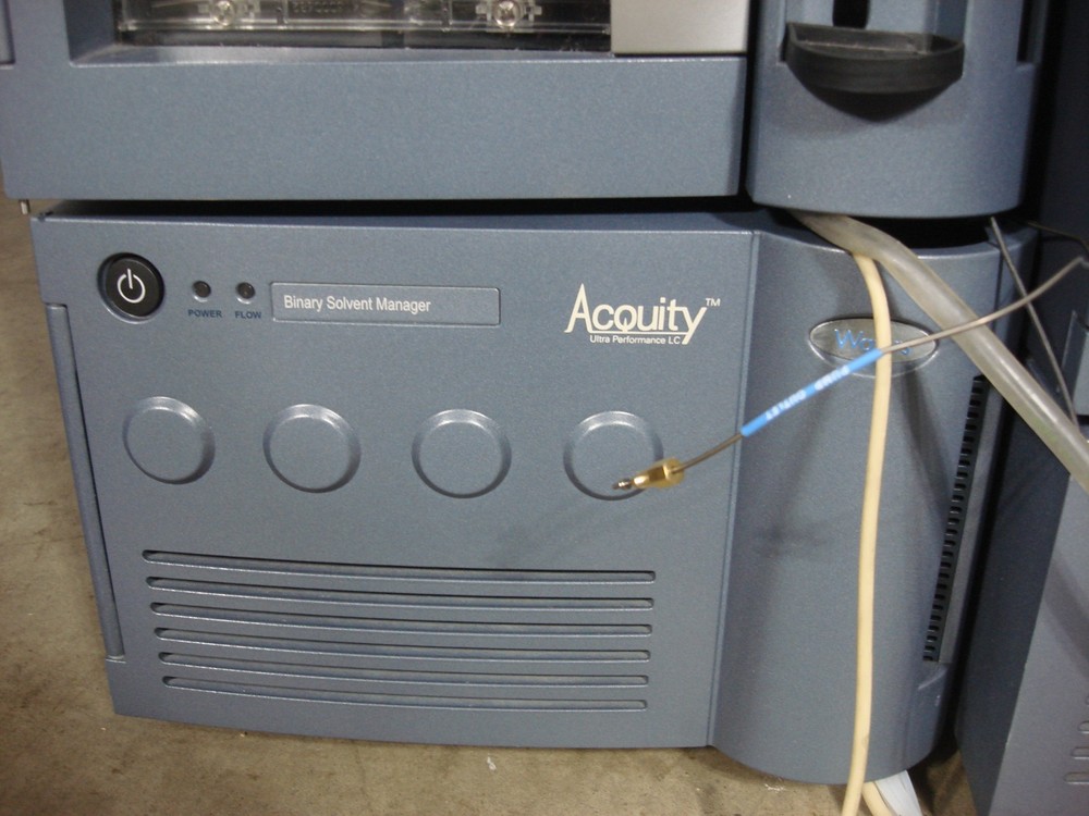 Waters Acquity UPLC System PDA TQ Detector Sample Manager Binary Solvent