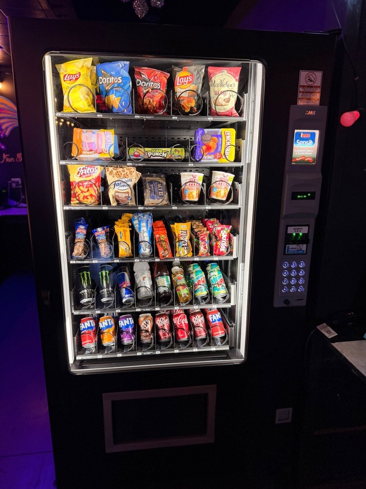 Snack/Drink Vending Machine