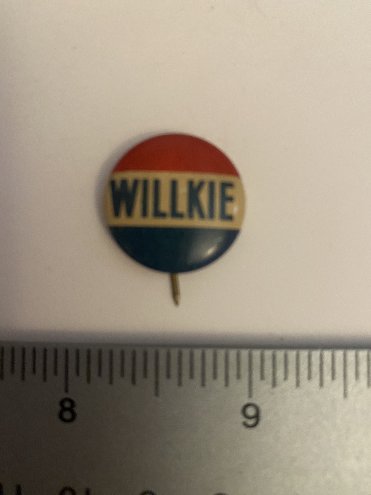 Willkie Pin Back Button P31
