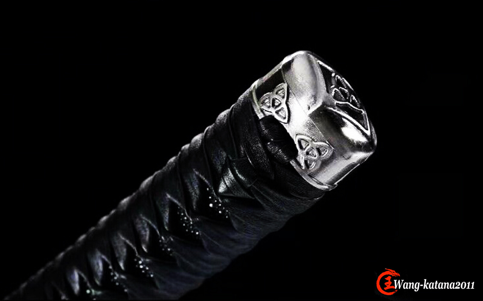 Black Leather Katana Clay Tempered T10 Japanese Samurai Sharp Sword with Straps