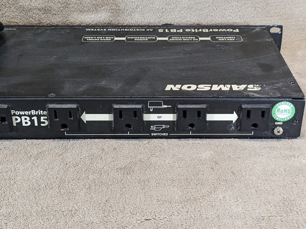 SAMSON POWERBRITE PB15 8-Outlet Power Conditioner AC Distribution System