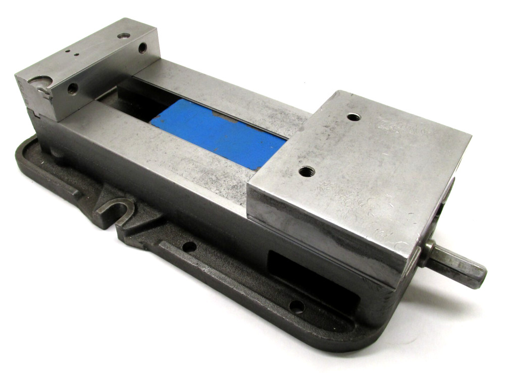 KURT ANGLOCK 6" MILLING MACHINE VISE - #D675