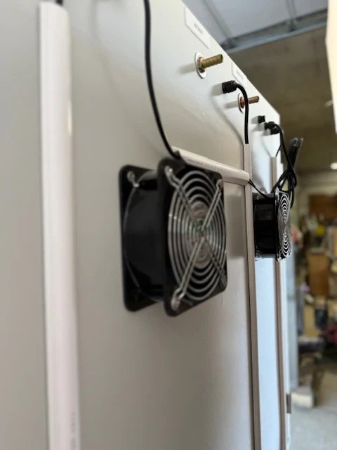 AquaCleaner Vapor Blasting Cabinet OPEN Loop Model 3236