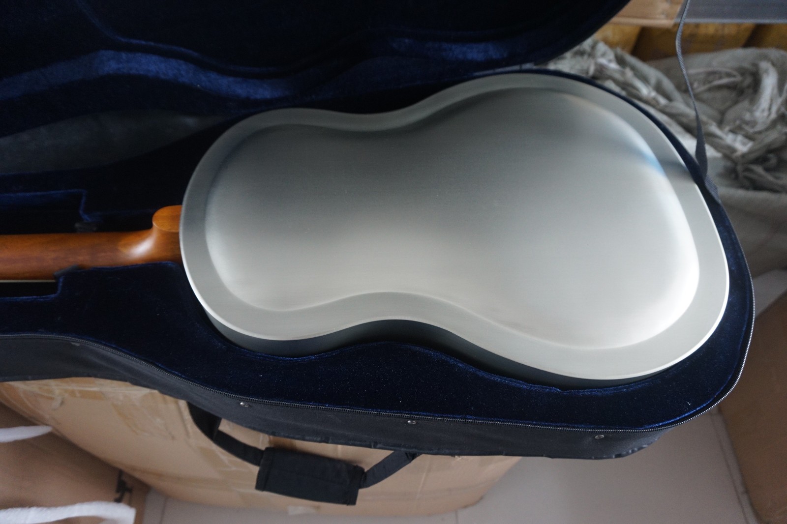 Aiersi Vintage Brass Body Duolian F Sound Holes Single Cone Resonator Guitar