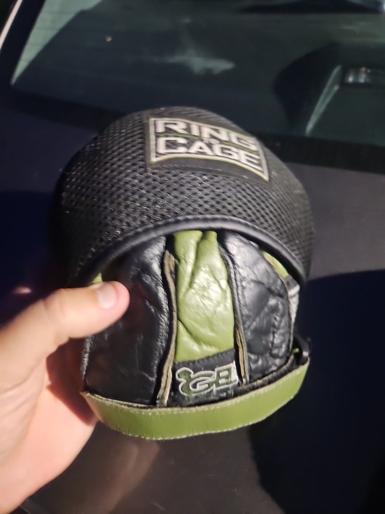 Ring to Cage GelTech Mini Punch Mitt