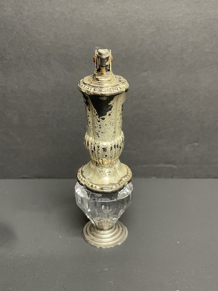 Vintage Ronson Mayfair Silver Plated Table Lighter,