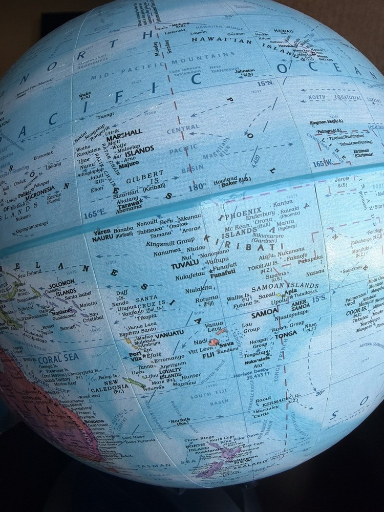 Globemaster 12" Textured World Globe