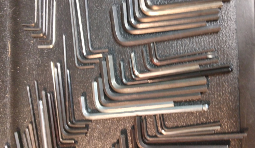 ASSORTED ALLEN WRENCHES 112 PCS. 2 LBS.