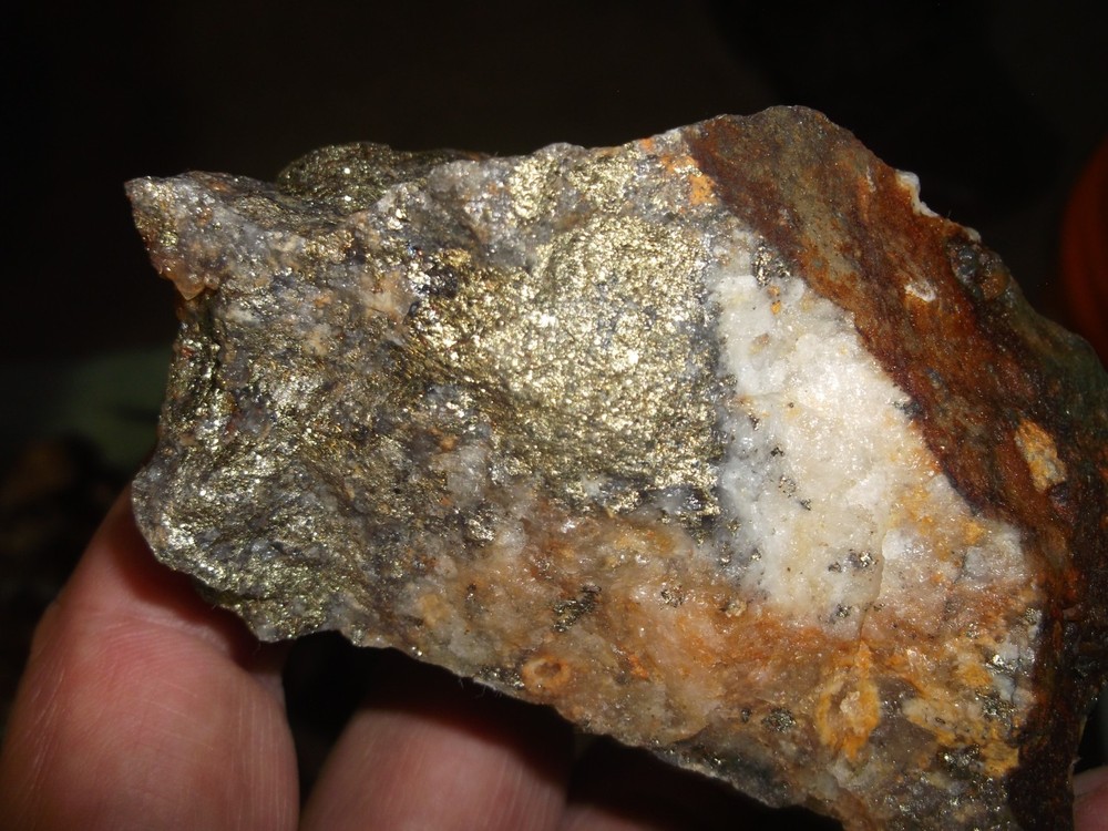 Gold, silver, copper, 318 grams samples ,ore high grade .