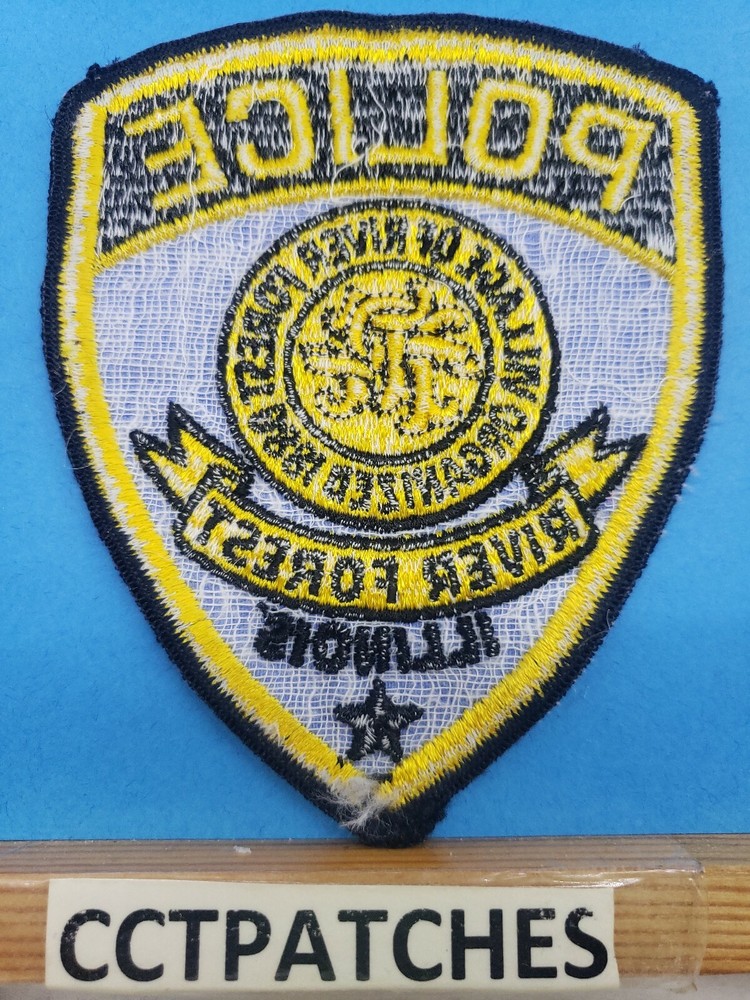 RIVER FOREST, ILLINOIS POLICE SHOULDER PATCH IL