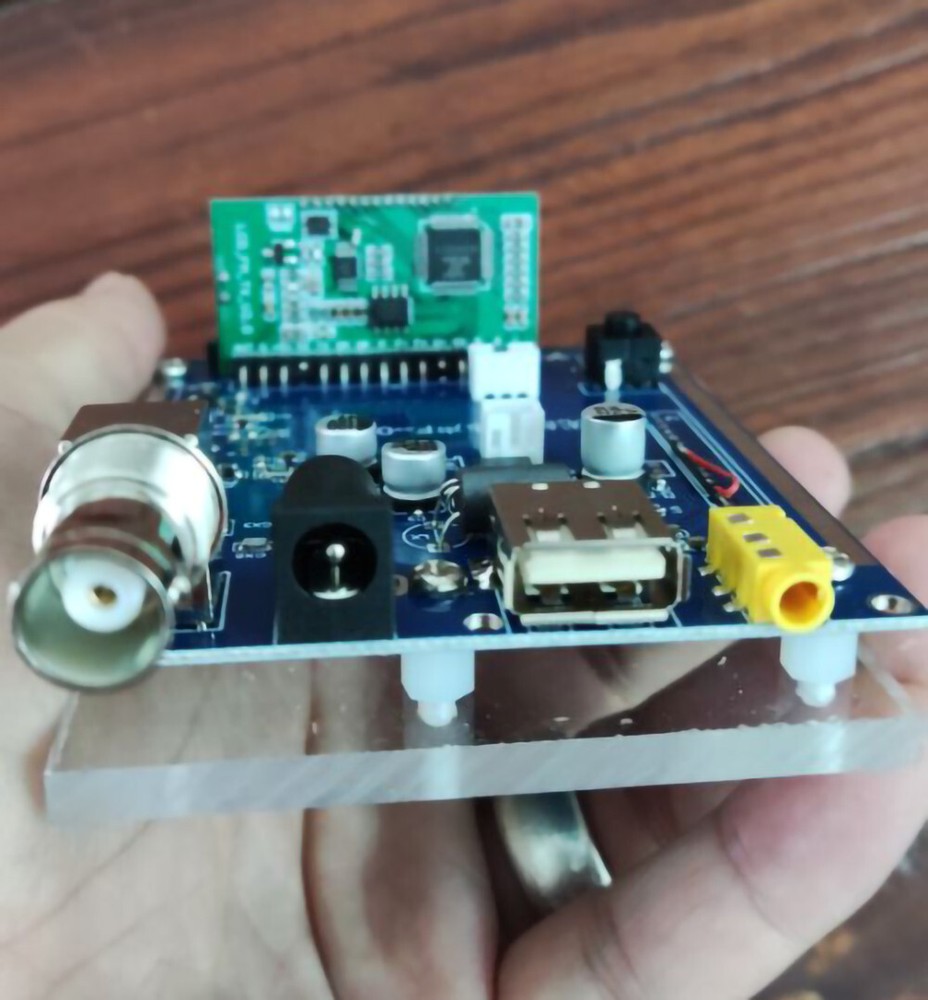 0.5W FM Transmitter PLL Stereo 86-108MHz Digital Radio broadcast Station + power