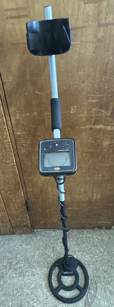 WHITE'S TREASURE MASTER METAL DETECTOR