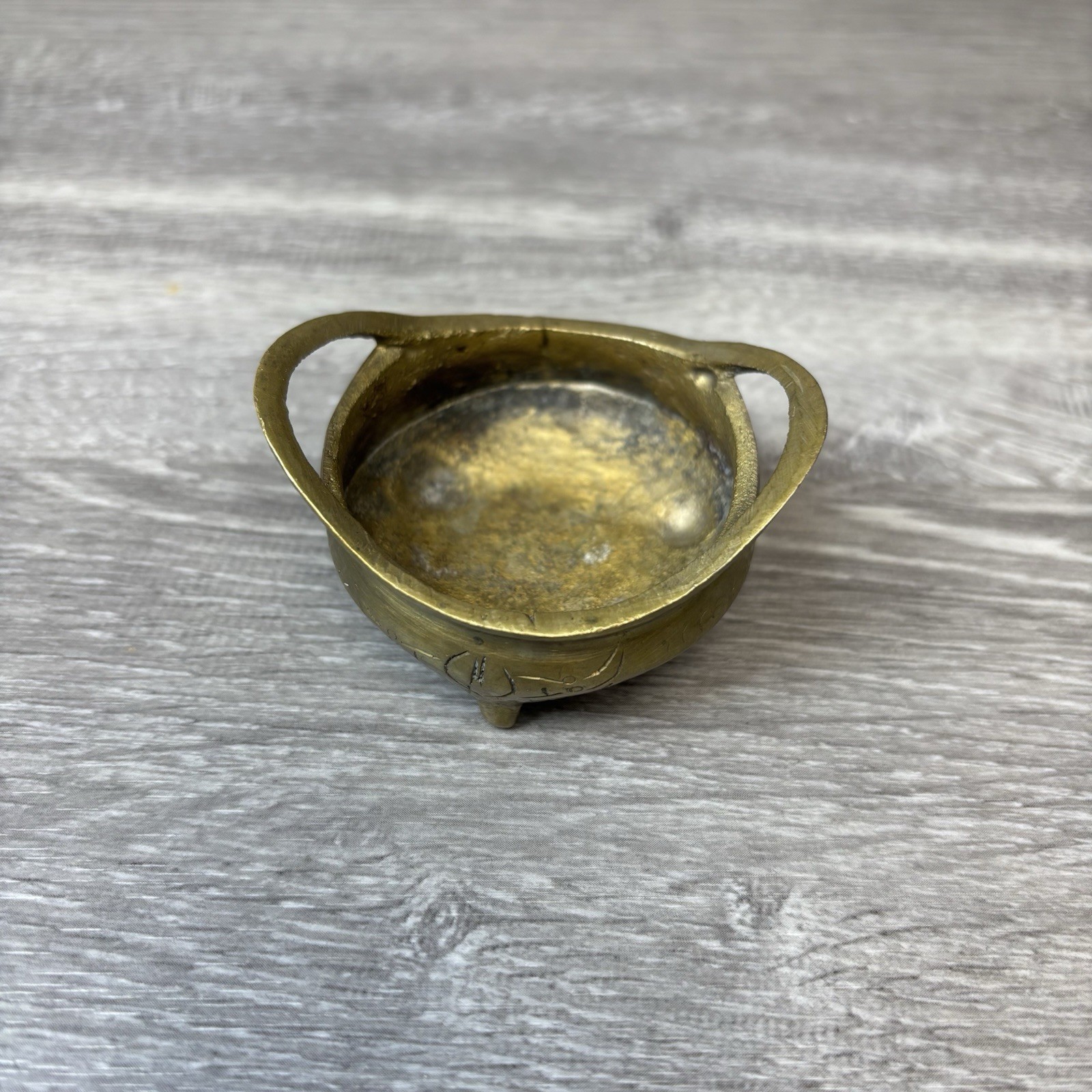 Vintage Chinese Brass Censer Tripod Incense Burner Xuande Reign 6 Hallmarks 2”