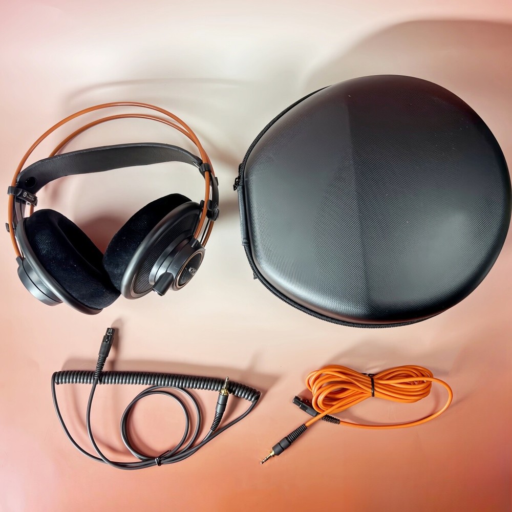 AKG K712 PRO Dynamic Reference Studio Over-Ear 3.5mm jack Wired Headphones