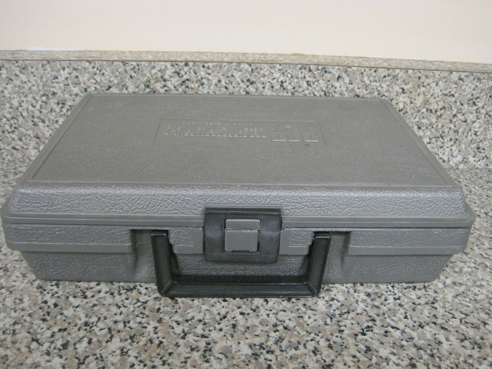 PCB Piezotronics Power Unit Model 480D06 with Case & More Used Free Shipping