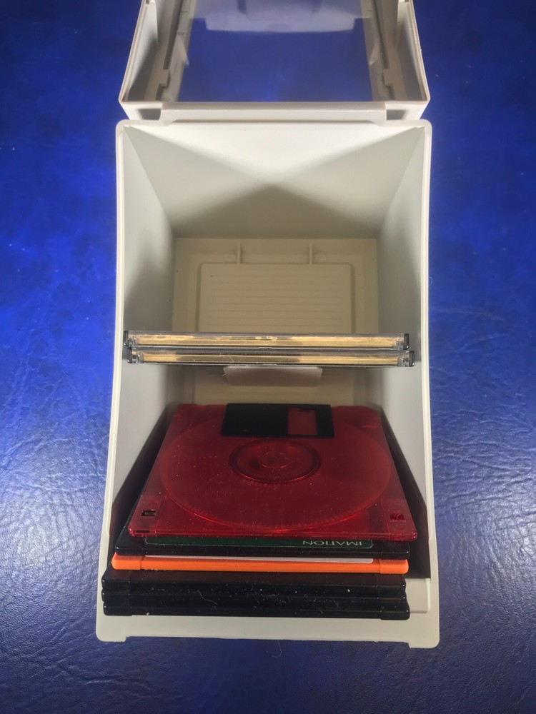 Desktop Storage Box for 3.5 Floppy Discs and Mini CDs