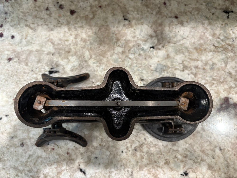 Antique small Cast Iron Balance Scale