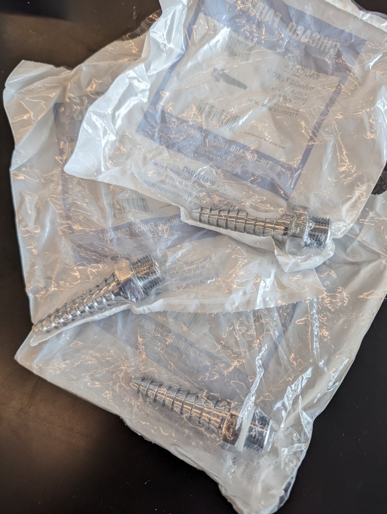 Serrated Laboratory Faucet Nozzle