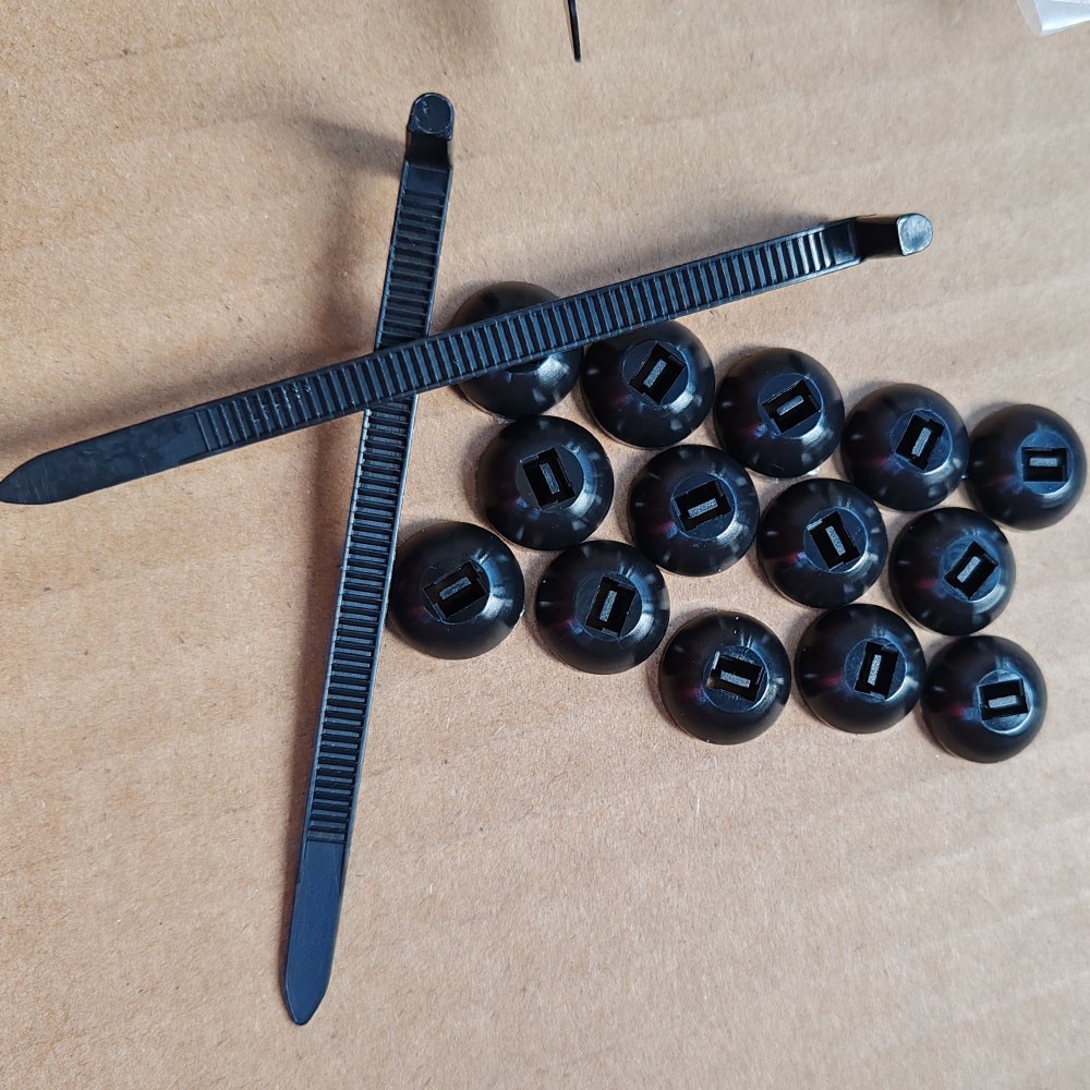 100PCS Reinforced through-bolt cable ties securing trunk fender mudguards Fixed