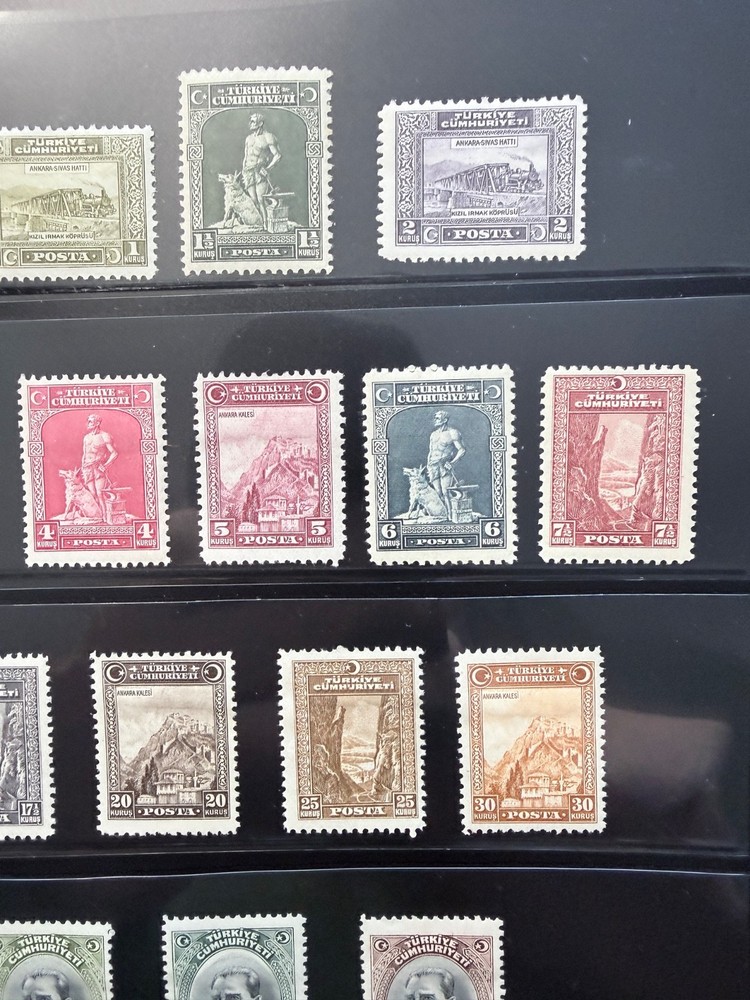 1930 TURKEY STAMPS COMPLETE MINT HINGED SET