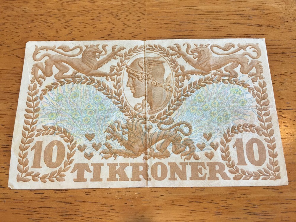 DENMARK DANMARK 1937 TIKRONER 10