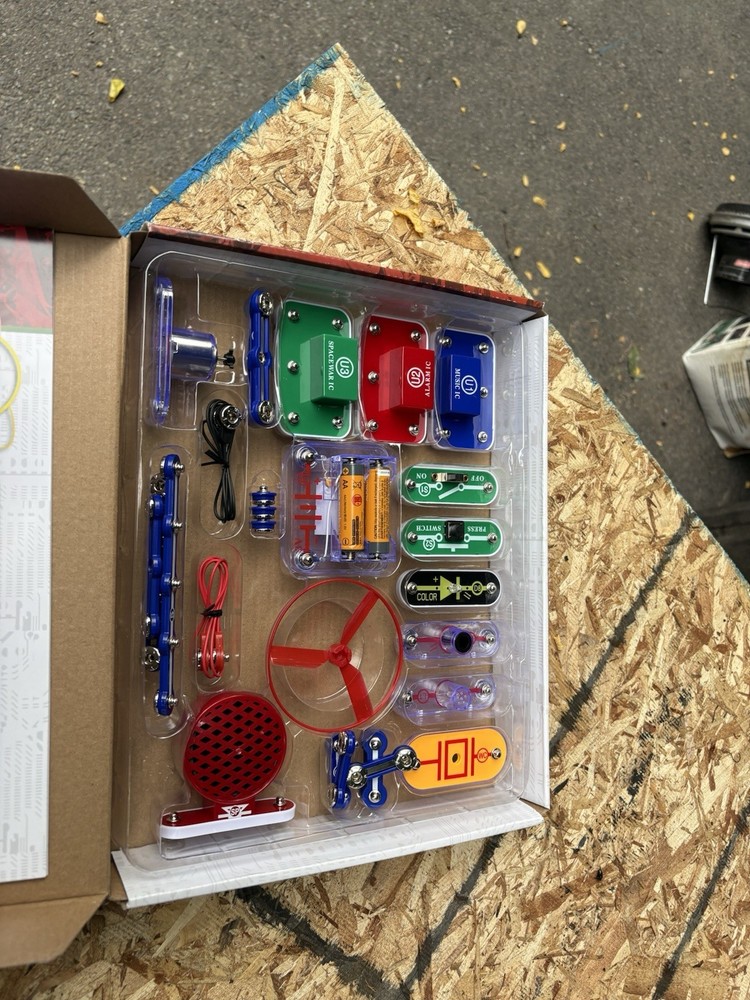 Snap Circuits Junior
