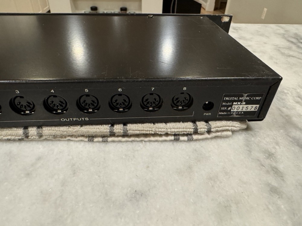Digital Music Corp MX-8 Midi Patch Bay Processor NO POWER SUPPLY
