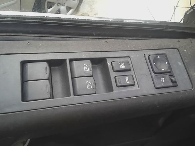 ARMADA 2005 Fuse Box Cabin 6764
