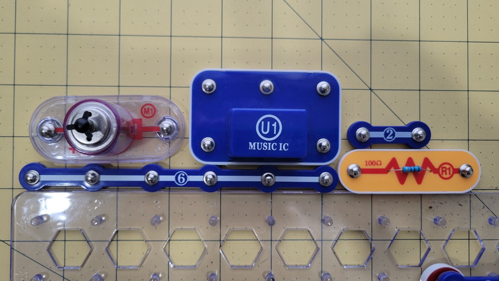 Elenco Electronics Inc current board kit - board with misc accessories