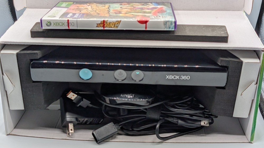 Microsoft XBOX 360 Kinect Sensor Bar with Original Box & Game