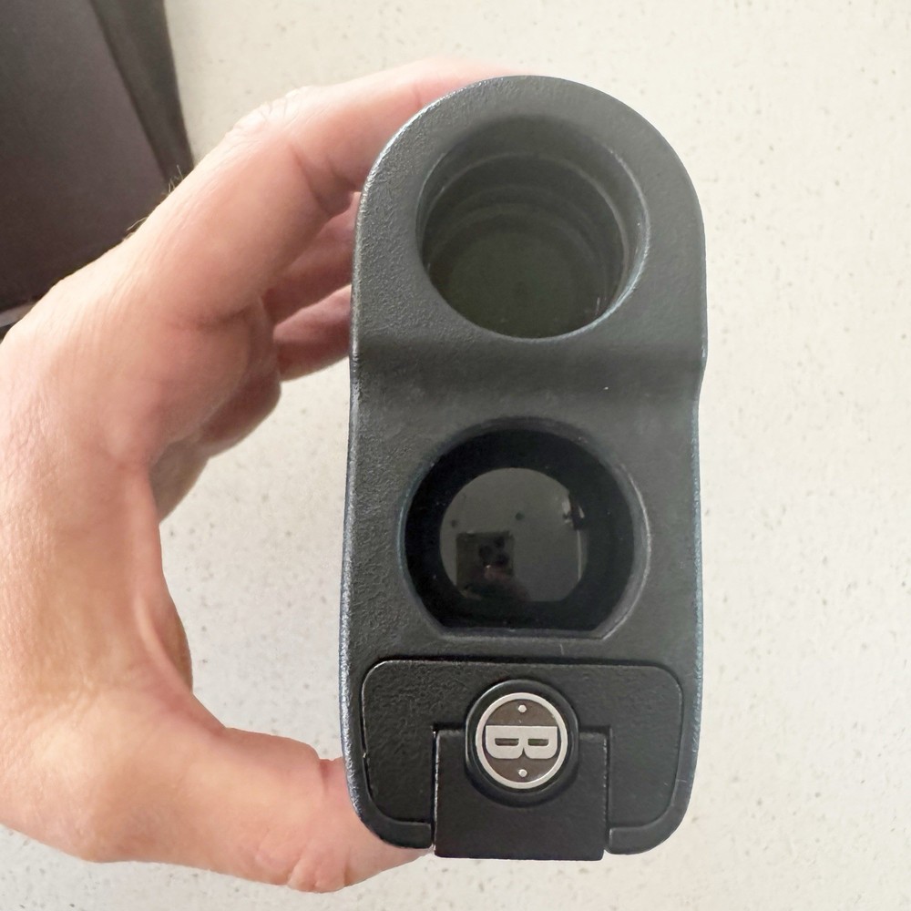 Golf Bushnell Laser Rangefinder PinSeeker With Case 1500 Untested