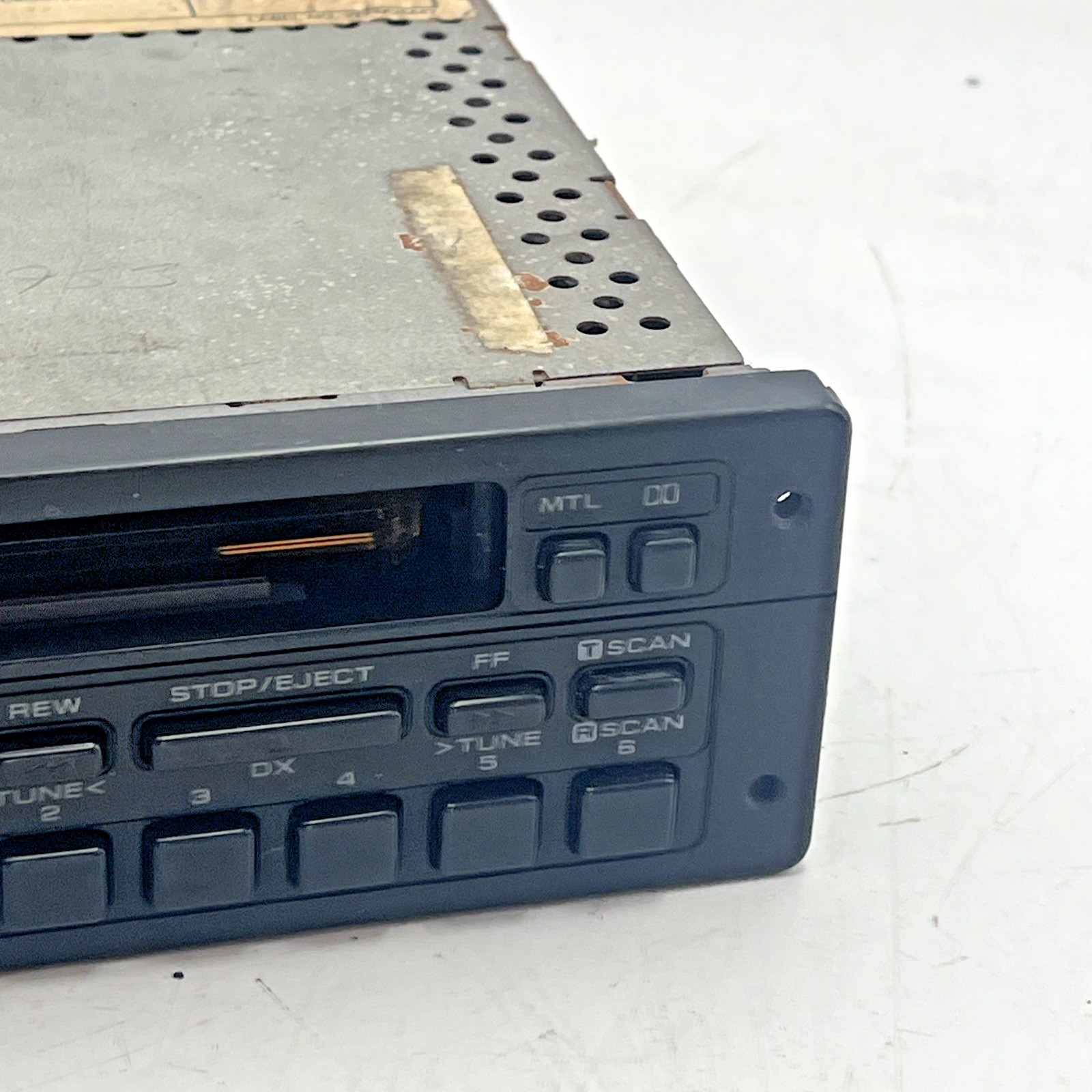 1988-1991 AUDI 80 90 Quattro Coupe Radio Receiver FM Cassette Player 893035180