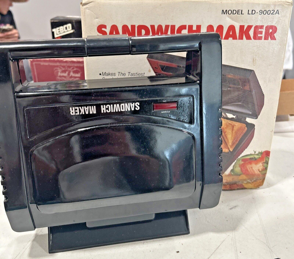 Dual Sandwich Maker | Clean